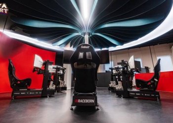 Porsche Resmikan Markas Mewah untuk Tim Sim Racing Coanda